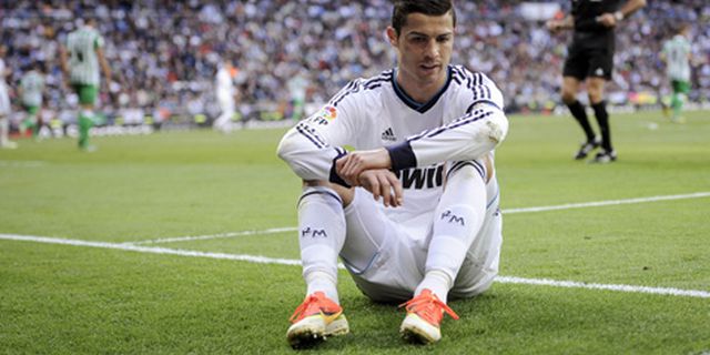 Masa Depan Ronaldo Diakui Sang Agen Buram