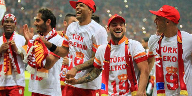 Galatasaray Juarai Superlig Turki 2012-2013