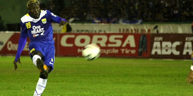 Herman Dzumafo Masuk Radar Persisam