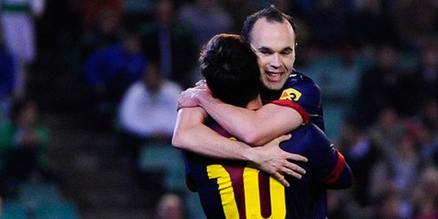 Iniesta Akui Ketergantungan Barca Pada Messi Iniesta Akui Ketergantungan Barca Pada Messi