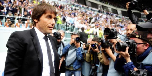 Conte Bisa Latih Juve Gara-Gara 'Barcelona'