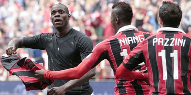 Selebrasi Balotelli Siap Diganjar Denda Oleh Milan