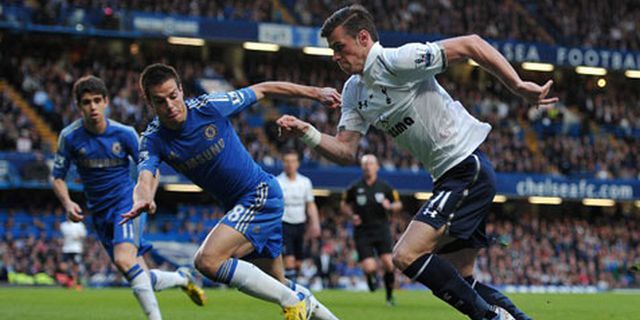 Review: Sigurdsson Selamatkan Spurs Dari Kekalahan