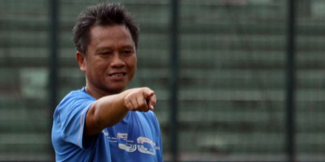 Mundari Karya Pantau Latihan Timnas U-14