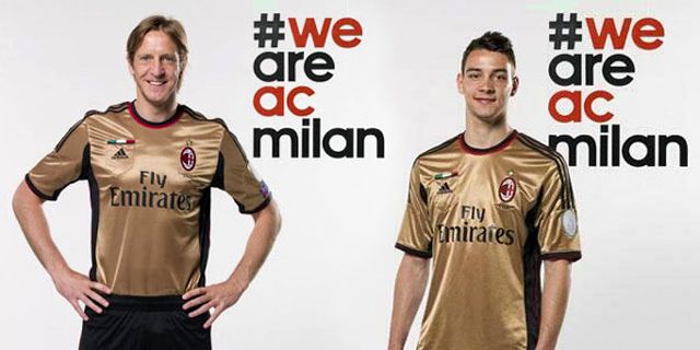 Jersey Ketiga AC Milan Berwarna Emas