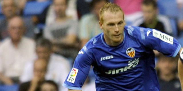 Jeremy Mathieu Siap Gabung Barcelona