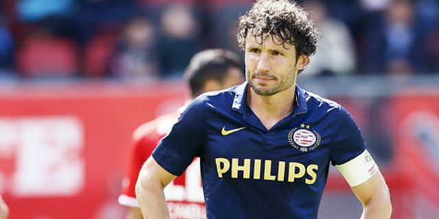 Van Bommel Resmi Putuskan Gantung Sepatu