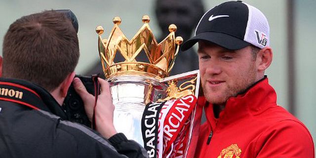 Enggan Komentari Situasinya, Rooney Puji Opa Fergie