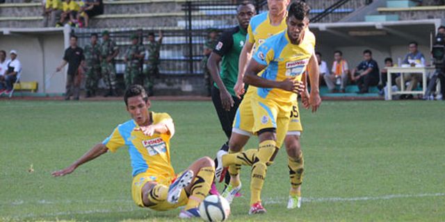 Widodo Akui Pemain Anyar Persegres Belum Maksimal Widodo Akui Pemain Anyar Persegres Belum Maksimal