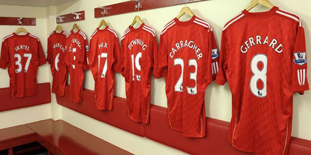 10 Jersey Liverpool Terbaik Dalam 10 Tahun Terakhir