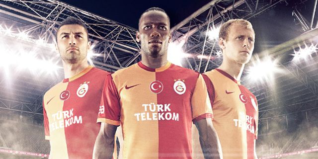 Detail Jersey: Galatasaray Home 2013-2014