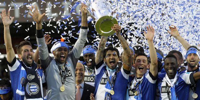 Hat-trick, Porto Juara Liga Portugal 2012-2013 Hat-trick, Porto Juara Liga Portugal 2012-2013