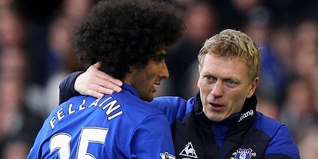 Fellaini Sebut 'Hairdryer Treatment' Moyes Lebih Seram