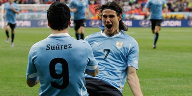 Madrid Ingin Duet Maut Suarez dan Cavani