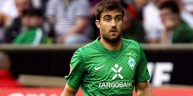 Dortmund Resmi Boyong Sokratis Papastathopoulus Dortmund Resmi Boyong Sokratis Papastathopoulus