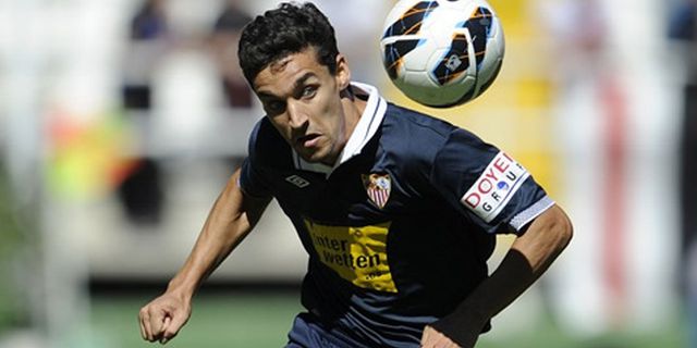 Madrid Siap Rebut Jesus Navas Dari Genggaman City