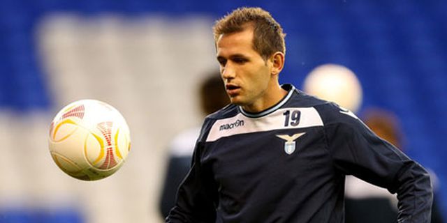 Lulic Tepis Rumor Hengkang Dari Lazio