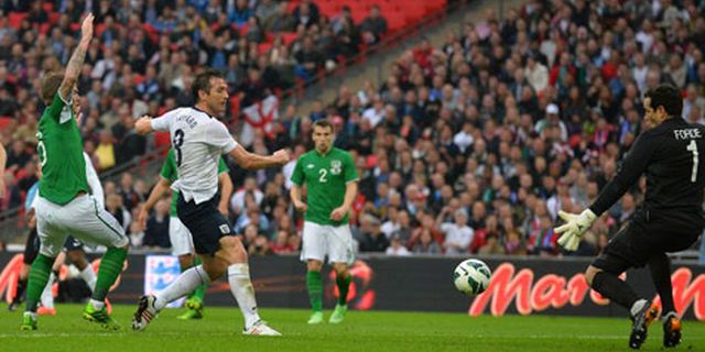 Review: Lampard Selamatkan Muka Tiga Singa