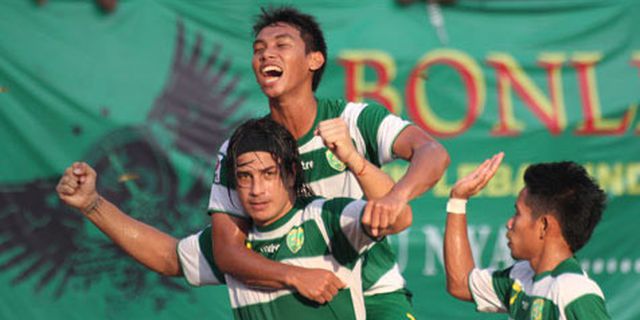 Pengurus Saweran Bayar Sisa Gaji April Persebaya