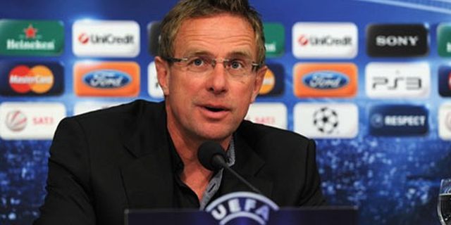 Setelah Martinez, Everton Lirik Mantan Pelatih Schalke Setelah Martinez, Everton Lirik Mantan Pelatih Schalke