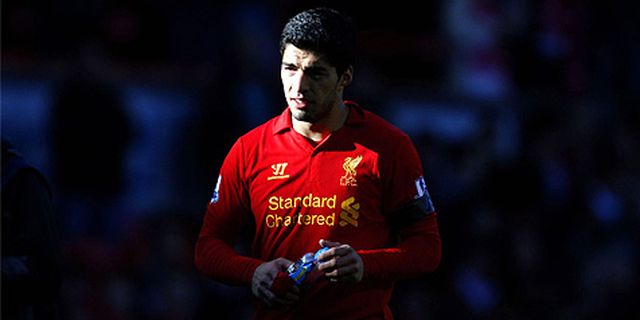 Liverpool: Suarez Tidak Dijual! Liverpool: Suarez Tidak Dijual!