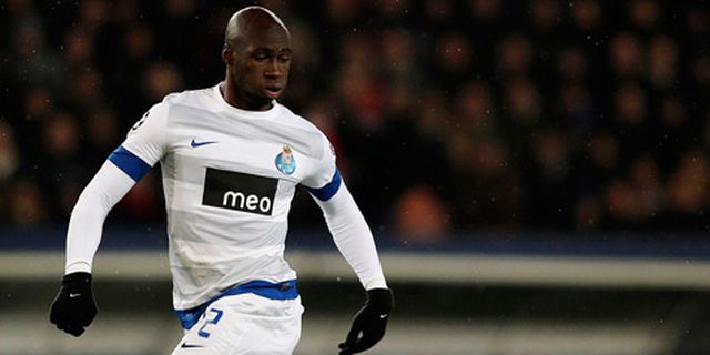 Mangala Berminat Gabung Mourinho di Chelsea