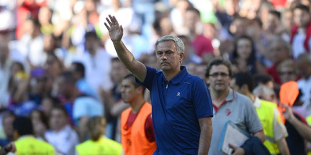Mourinho Pamitan Khusus Kepada Ultras Madrid Mourinho Pamitan Khusus Kepada Ultras Madrid