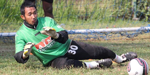 Jamu Persepar, Persebaya Hanya Punya Satu Kiper