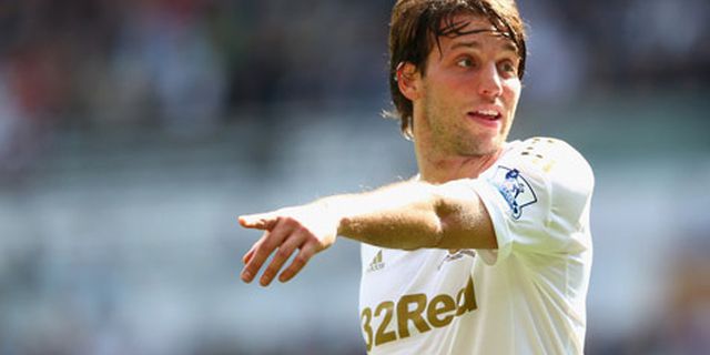 Target Teridentifikasi, Wenger Ingin Boyong Michu