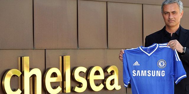 Mourinho Akan Pimpin Chelsea ke Indonesia