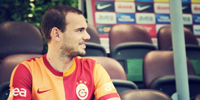 Sneijder Tak Keberatan Susul Mourinho ke Chelsea