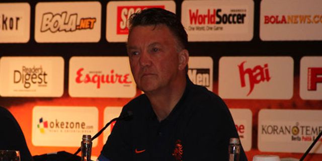 Louis van Gaal Bakal Latih Pelatih Indonesia Louis van Gaal Bakal Latih Pelatih Indonesia