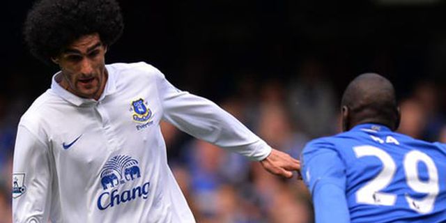 Arsenal Lepas Tawaran Untuk Fellaini