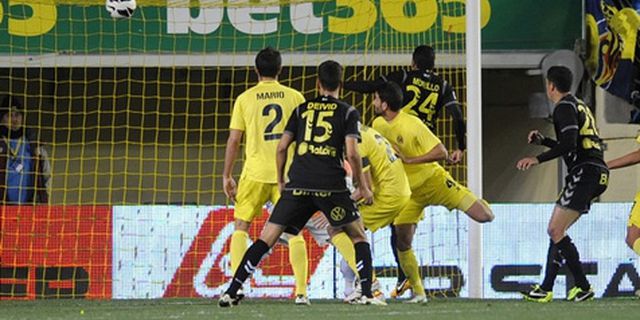 Villarreal Pastikan Diri Kembali ke La Liga Villarreal Pastikan Diri Kembali ke La Liga
