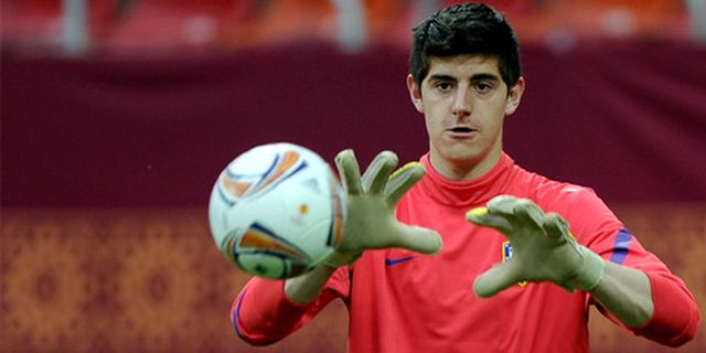 Courtois Isyaratkan Bertahan di Atletico Madrid