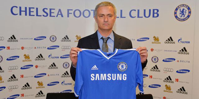 Kue Spesial Sambut Kembalinya Mourinho