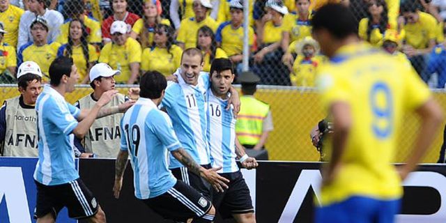 Highlights WCQ 2014: Ekuador 1-1 Argentina