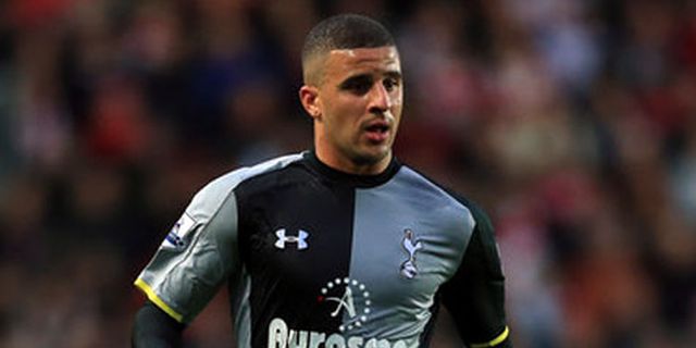 Gaya Liburan Kyle Walker dan Sang Kekasih di Barbados