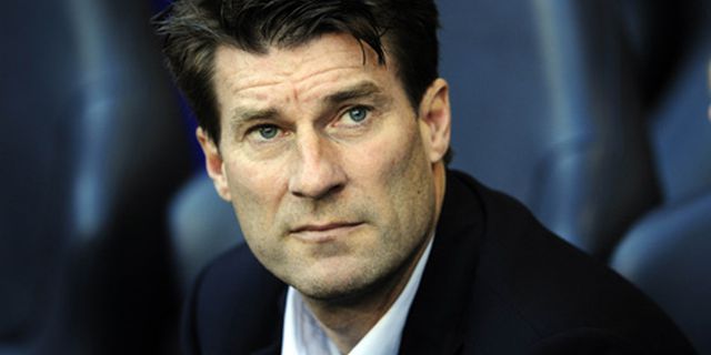 Agen Tegaskan Laudrup Bertahan di Swansea