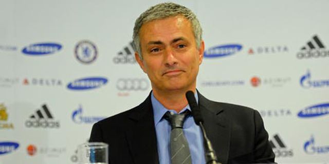 Mourinho: Ucapan Sir Alex Ibarat Firman