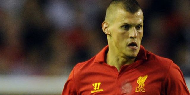 Napoli Tak Punya Cukup Dana Untuk Datangkan Skrtel