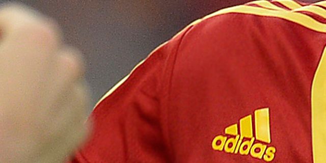 Adidas Target €2 Milyar Penjualan Produk Sepakbola di 2014