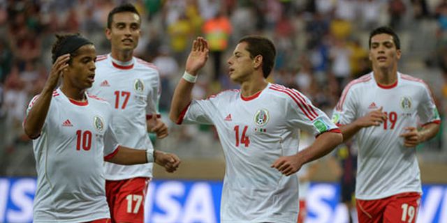 Review: Dua Gol Chicharito Bawa Meksiko ke Peringkat Tiga