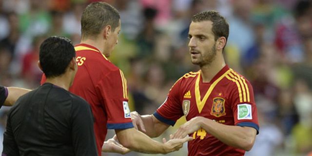 Dua Penggawa Spanyol Terancam Absen Lawan Italia