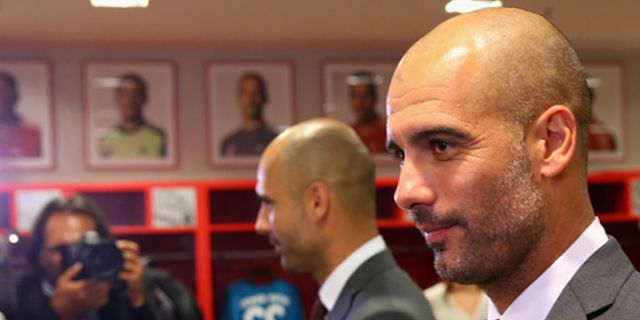 Hitzfield Dukung Karier Guardiola di Allianz Arena