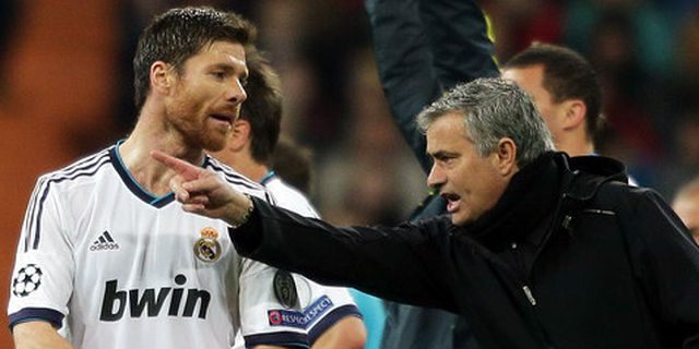 Harga Diskon, Mourinho Serius Bajak Xabi Alonso
