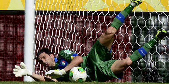 Adu Penalti, Buffon Pahlawan Italia