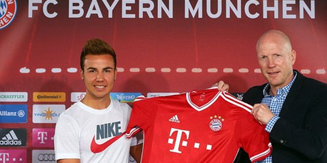 Blunder Gotze Kenakan Kaus Nike di Konferensi Pers Bayern