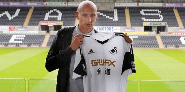 Swansea City Rekrut Jonjo Shelvey