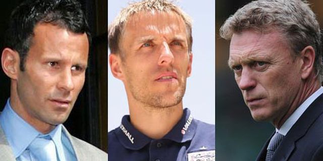 Giggs dan Neville Resmi Masuk Jajaran Tim Pelatih United
